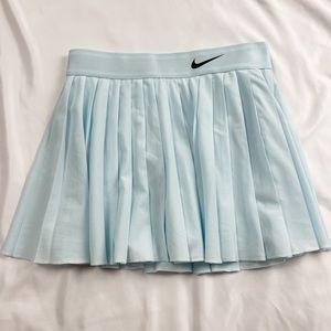Nike Tennis skort size xs